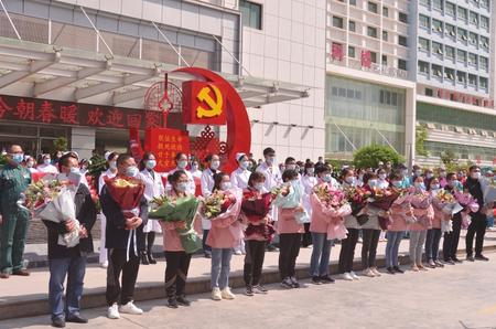 武漢戰(zhàn)“疫”中的隴南力量——隴南援助武漢醫(yī)療隊奮戰(zhàn)紀實