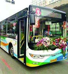 6條?？俊疤m州車站”的公交線路今起實(shí)施站外落客