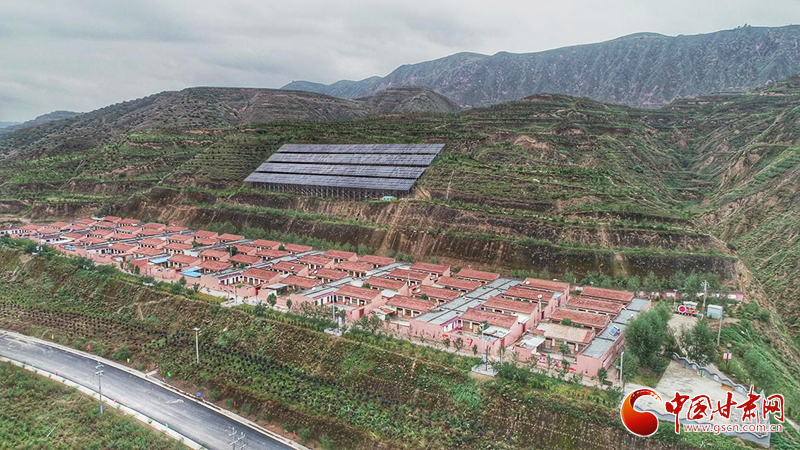 【跟著總書記看甘肅】布楞溝村：水引來了，路修通了，新農村建起來了（圖）