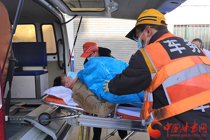 19分鐘緊急救援，永登車站為旅客開辟生命通道