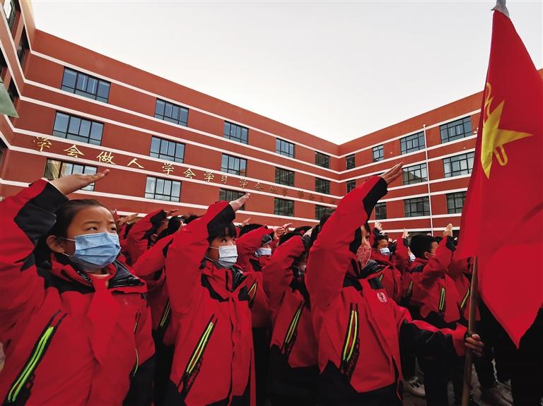 “犇”向新學(xué)期！來看蘭州娃的開學(xué)第一課