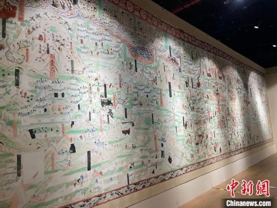 圖為展覽現(xiàn)場?！〗瓧顭?攝