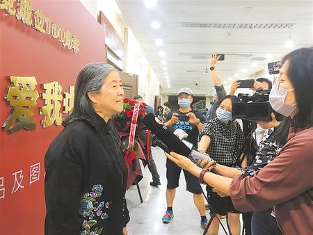 在省博，“追星”何鄂