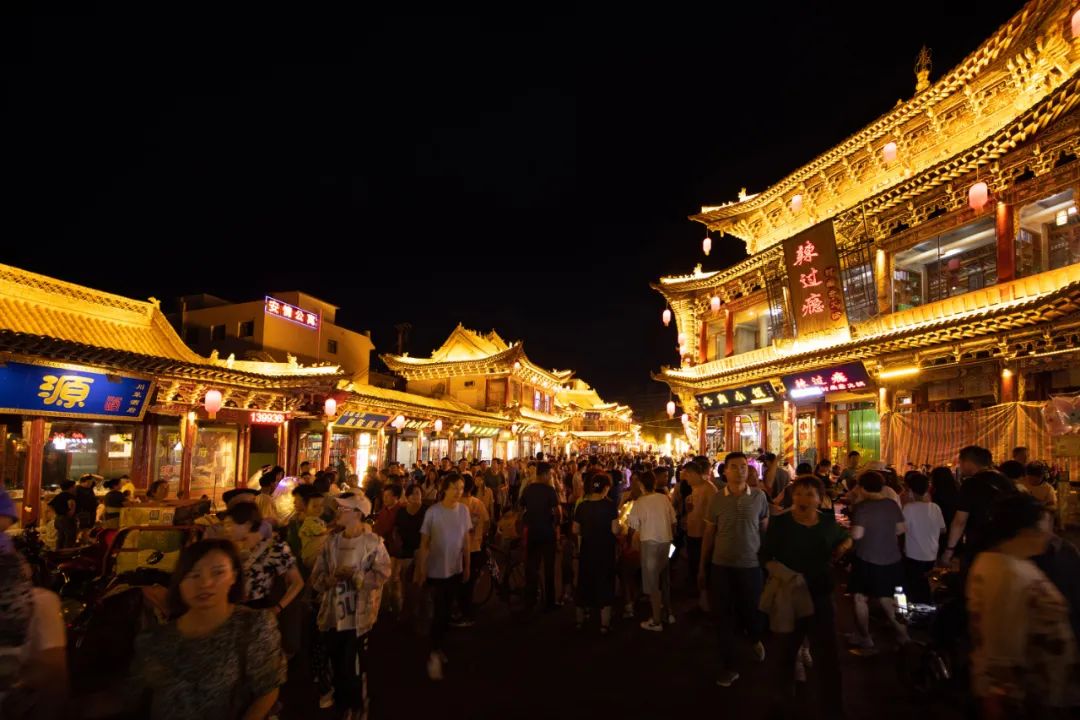 古風(fēng)、華美、浪漫、美味……現(xiàn)實版“清明上河圖”，就在這里！