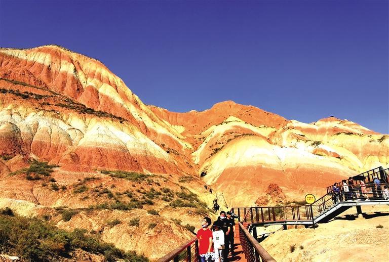 攜程《2021年國慶假期出游總結(jié)報(bào)告》出爐  西安、上海、北京、西寧、成都成甘肅省主要客源地