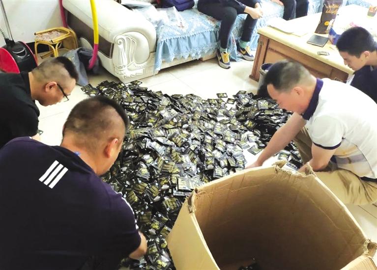 “減肥咖啡”竟含違禁藥 蘭州警方破獲特大網(wǎng)絡(luò)生產(chǎn)、銷售有毒、有害食品案