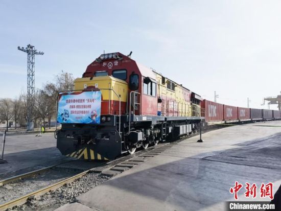 甘肅企業(yè)走出去“危中育新機” “借船出?！蓖貒H市場