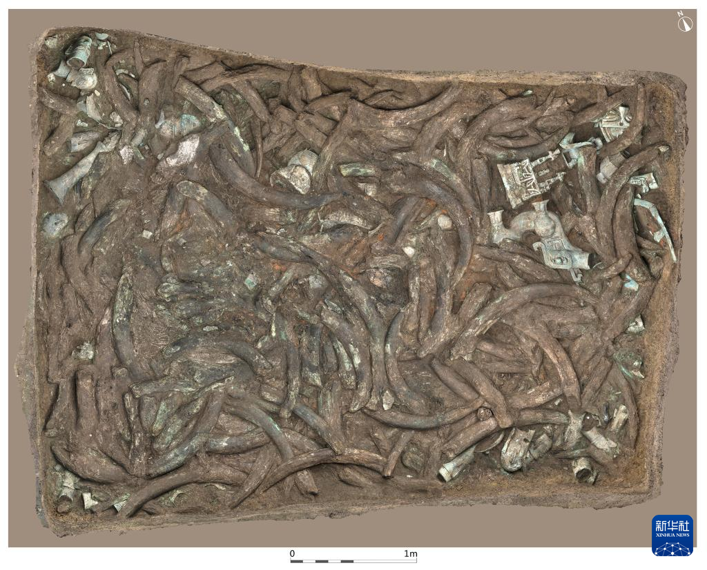 四川廣漢市三星堆商代遺址八號(hào)坑（資料圖）。