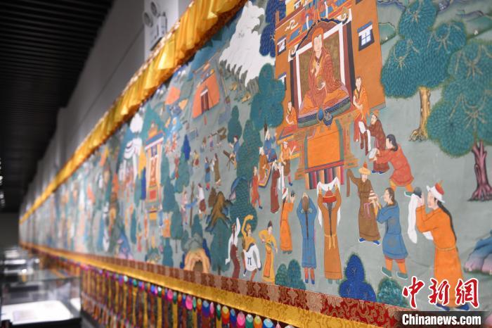 8月20日，“塔影河聲吉祥千年——涼州會(huì)盟暨蘭州與武威文物聯(lián)展”在蘭州市博物館開(kāi)展。戴文昌 攝